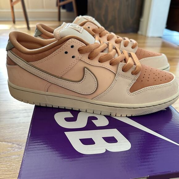 Nike SB Dunk Low Shoes Men’s 9.5 Trocadéro Gardens Paris main image 7